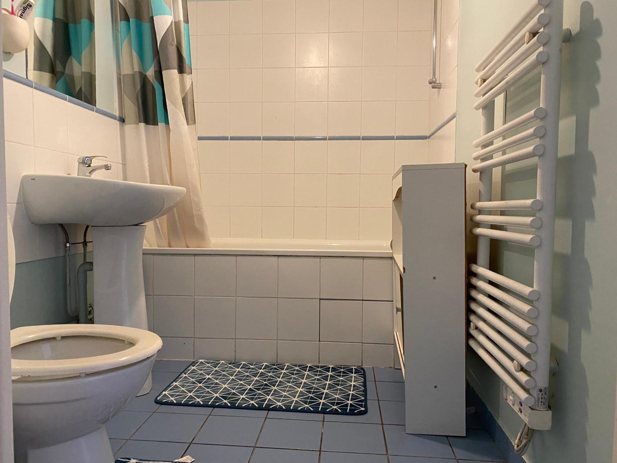 Appart Calme Avec Parking Gratuit Evry-Gregy-sur-Yerre Exteriör bild